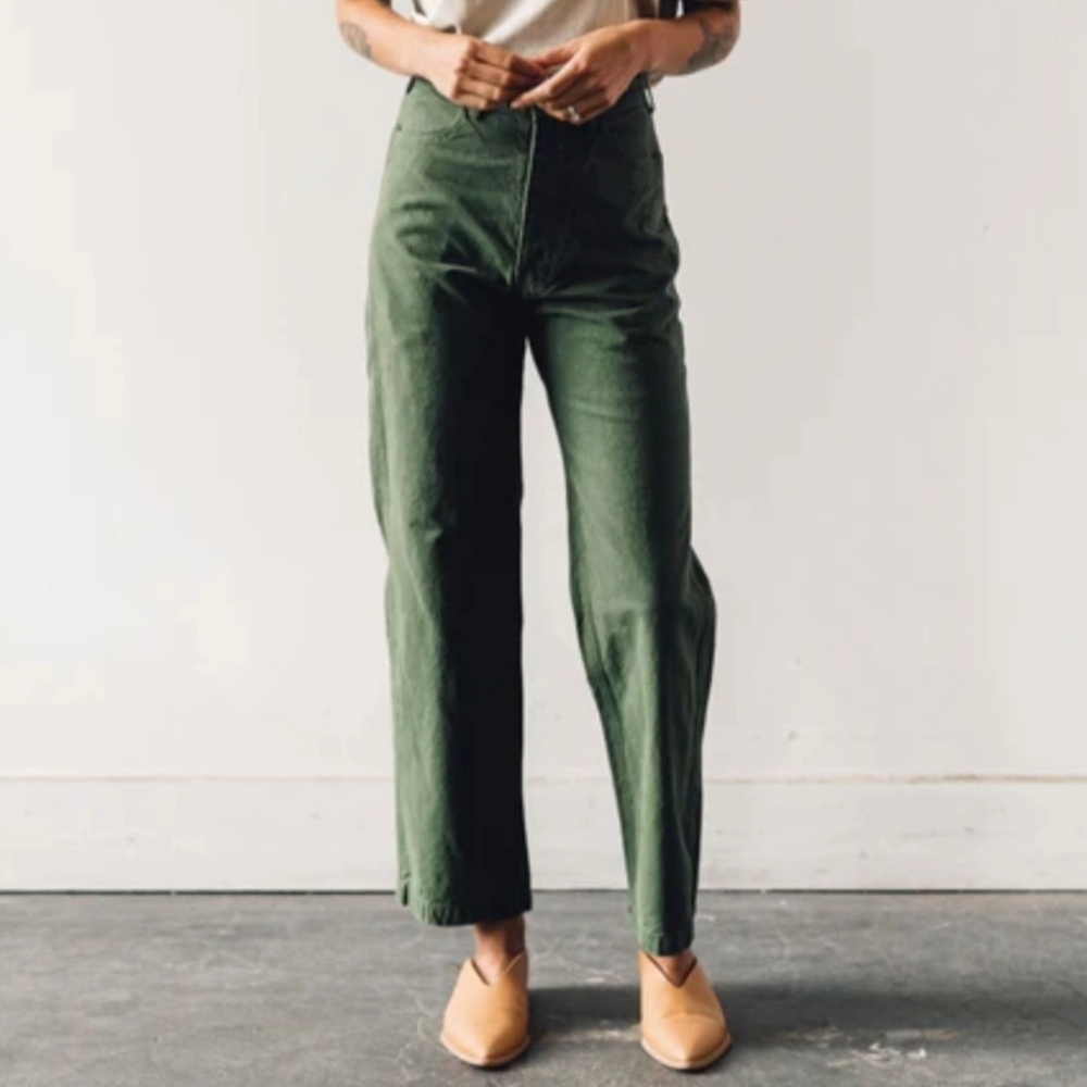 ❌️SOLD❌️ Jesse Kamm Handy Pants in Olive 2 - Picture 1 of 8